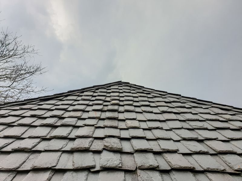 Who Does Roofing Service